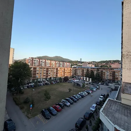 Trg Heroja-hrasno *